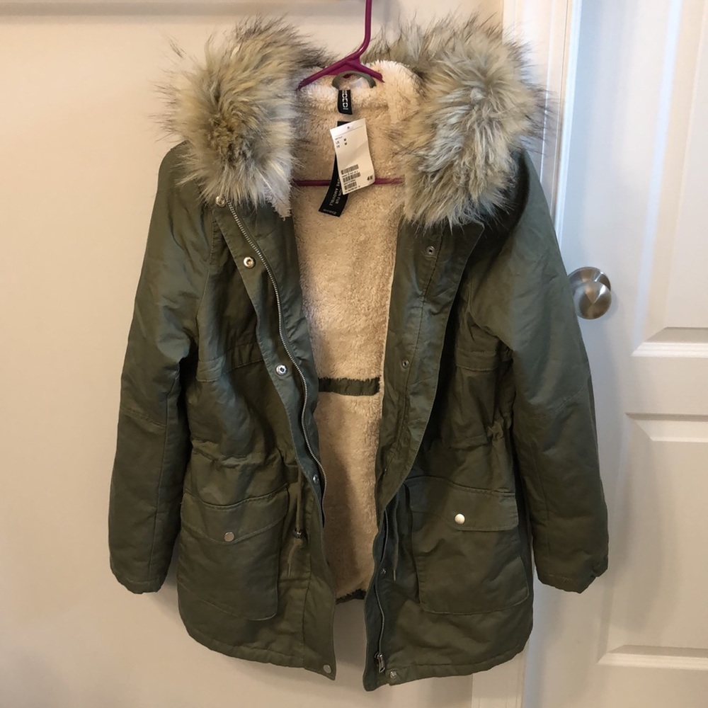 H&M Fur Hooded Parka NWT size medium